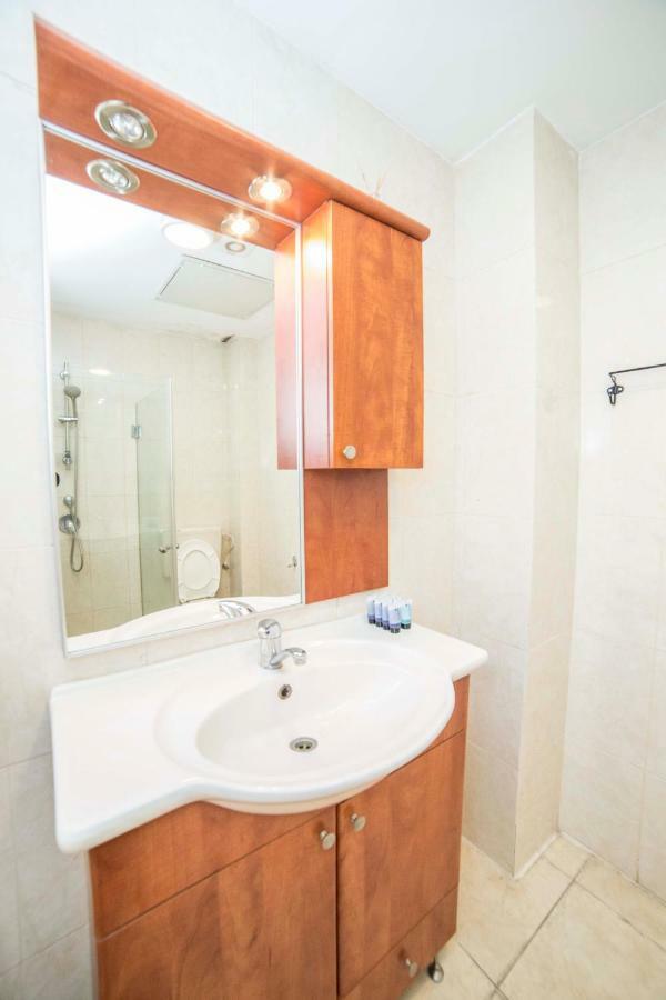 Ourplace Apartments Тел Авив Екстериор снимка